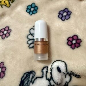 NWOT Travel Size Marc Jacob’s Dew Drops Coconut Highlighter “54 Tantalize”